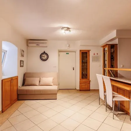 House Mirko- Center Of * 斯普利特