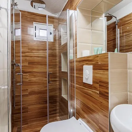 House Mirko- Center Of * 斯普利特